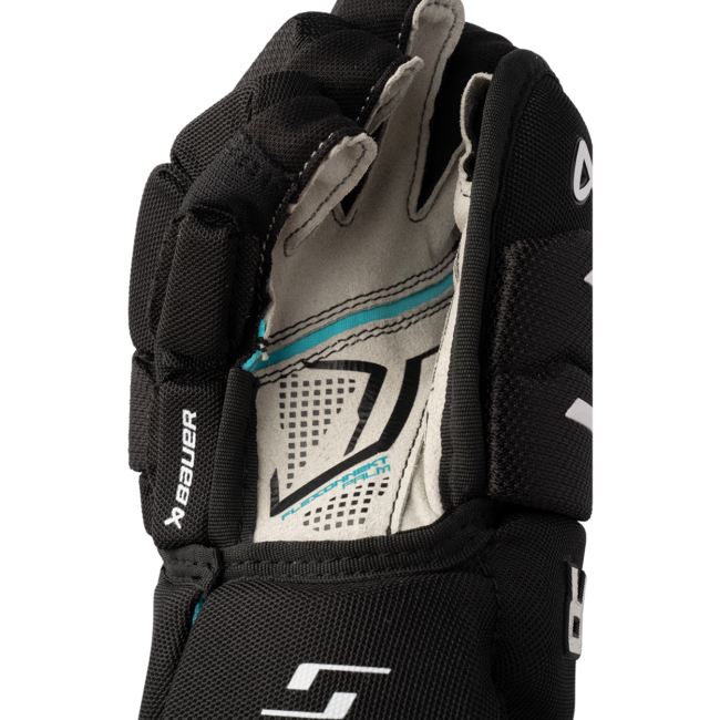 1067177__black-white_ bauer_supreme-fuse-yth-1